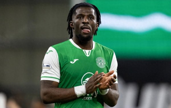 股票配资系统 黑又硬！晚上19点！山东泰山又一绯闻外援出炉，26岁，身高1米86